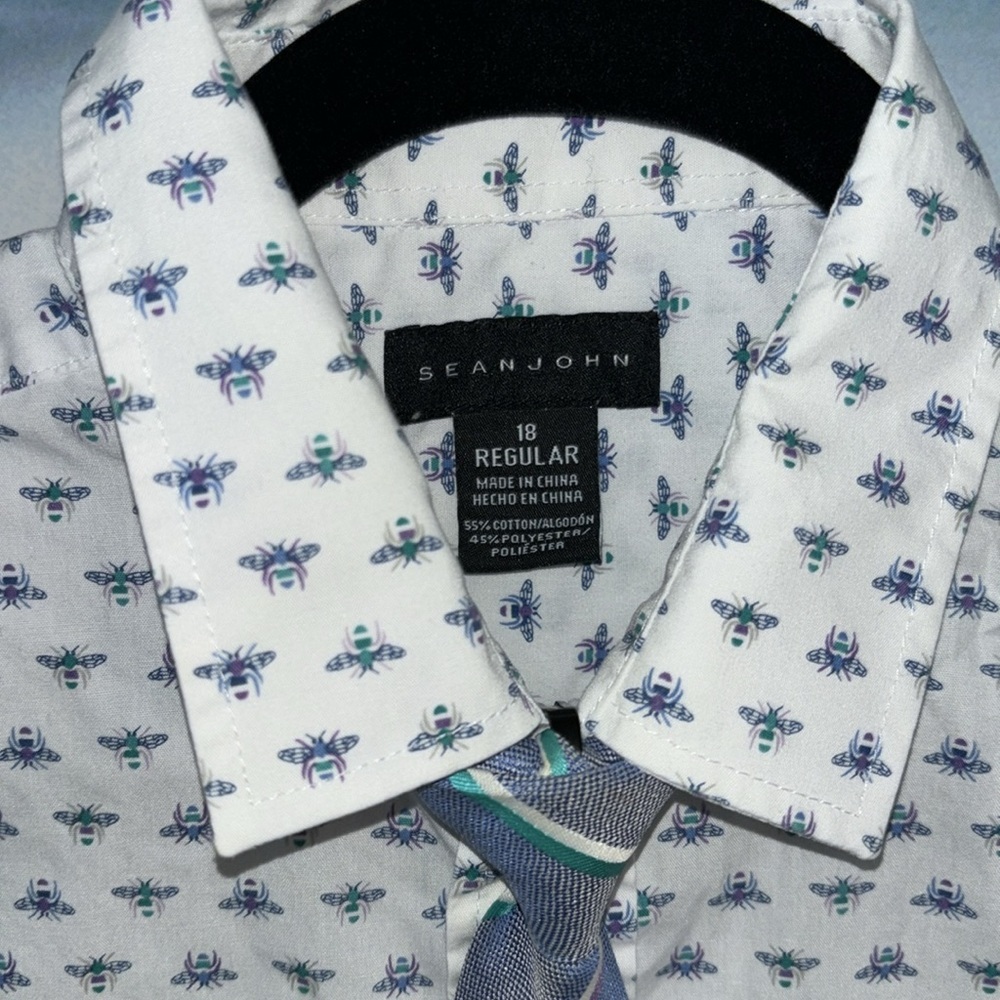 Like new Boys designer dress shirt with clip on Tie size 18 Sean John - Picture 2 of 4